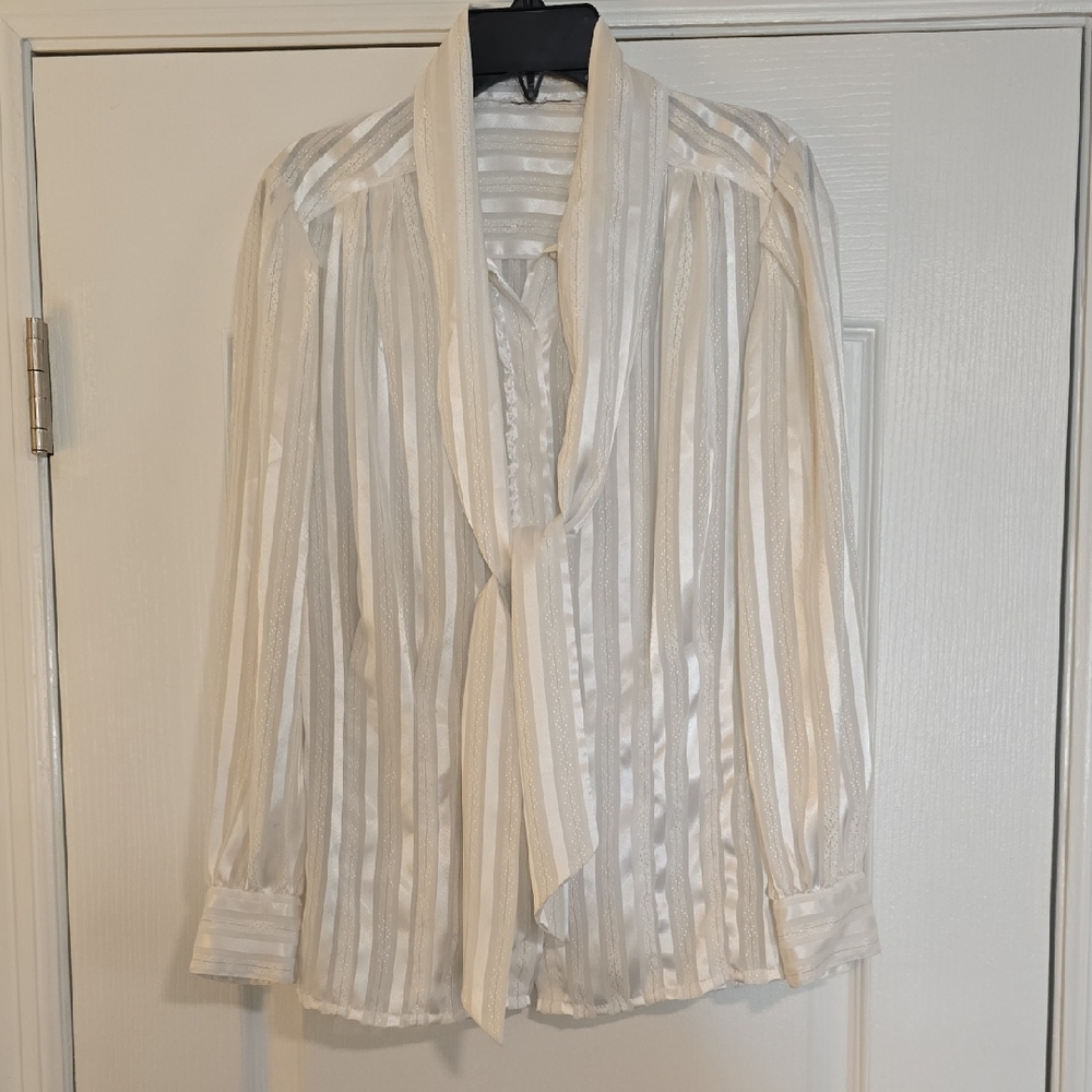 Chic White Striped Blouse with Tie Neck